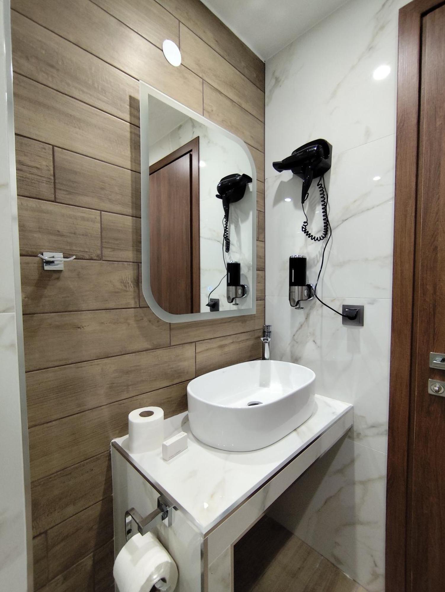 Ζέον Ύδωρ Hotel Órma Екстериор снимка